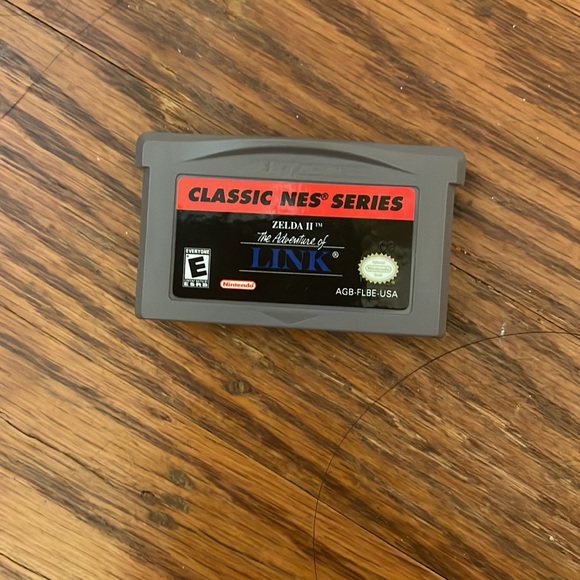 Nintendo DS lite (with Games!) - Picture 9 of 11